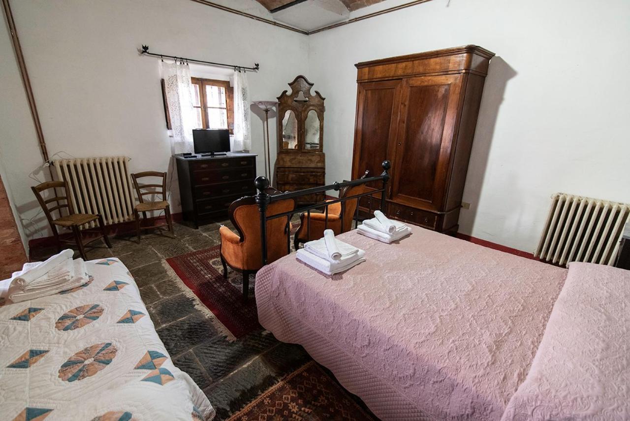 מונטיאנו Agriturismo La Fontaccia מראה חיצוני תמונה