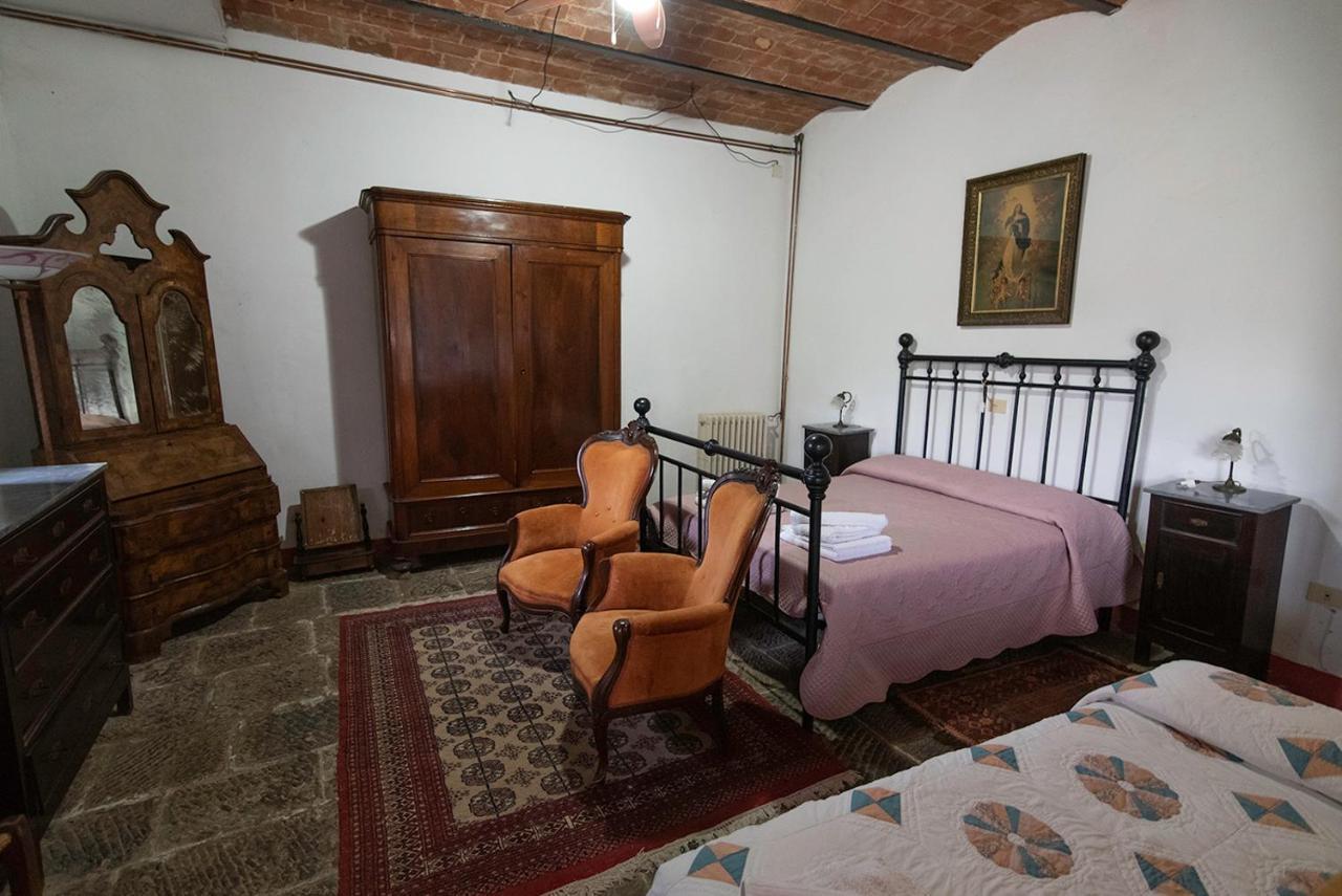 מונטיאנו Agriturismo La Fontaccia מראה חיצוני תמונה
