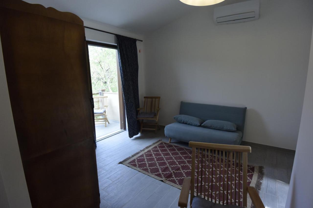 מונטיאנו Agriturismo La Fontaccia מראה חיצוני תמונה