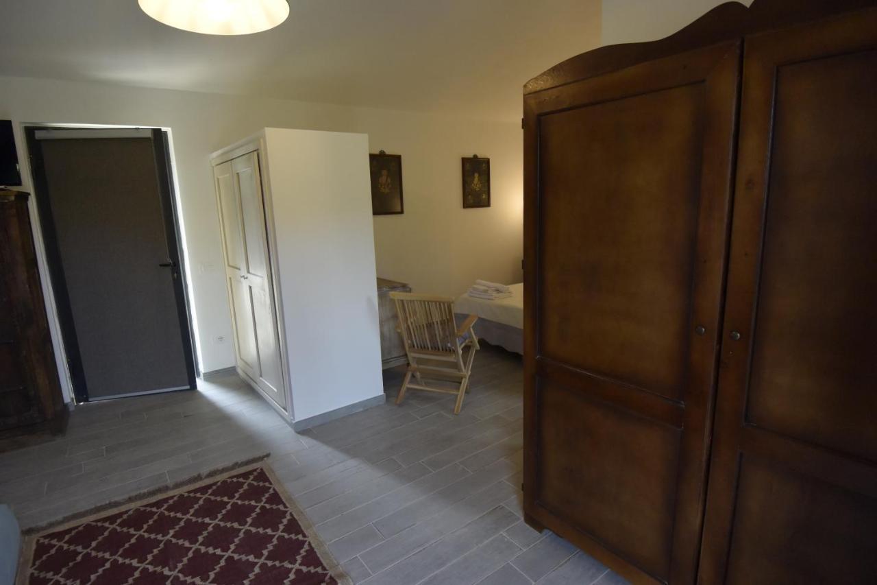 מונטיאנו Agriturismo La Fontaccia מראה חיצוני תמונה