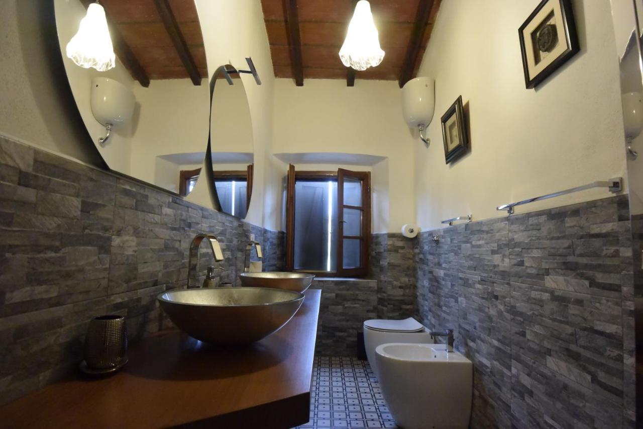 מונטיאנו Agriturismo La Fontaccia מראה חיצוני תמונה