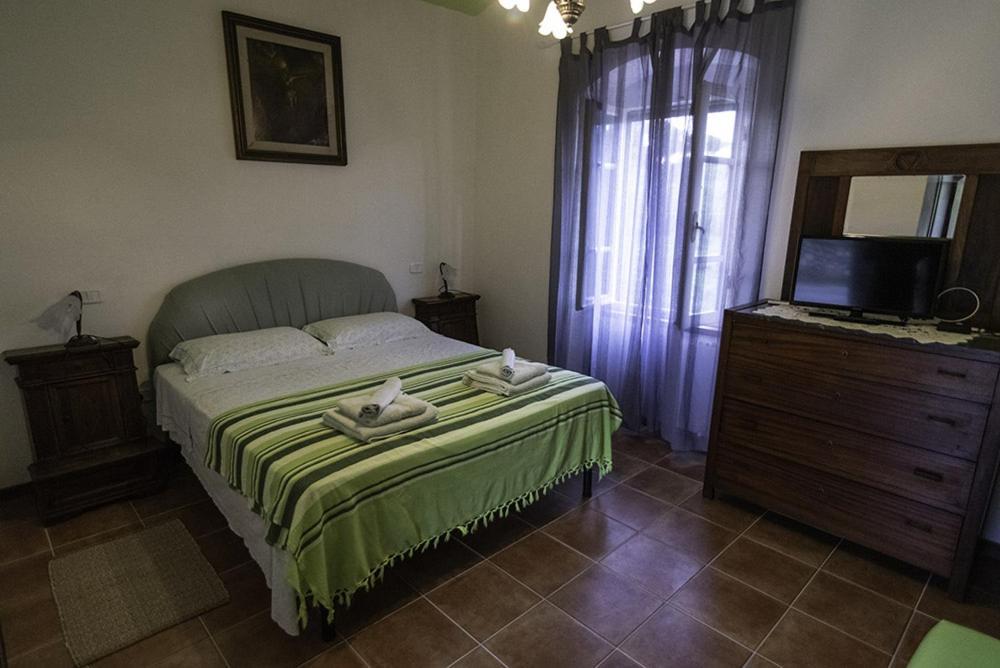 מונטיאנו Agriturismo La Fontaccia מראה חיצוני תמונה