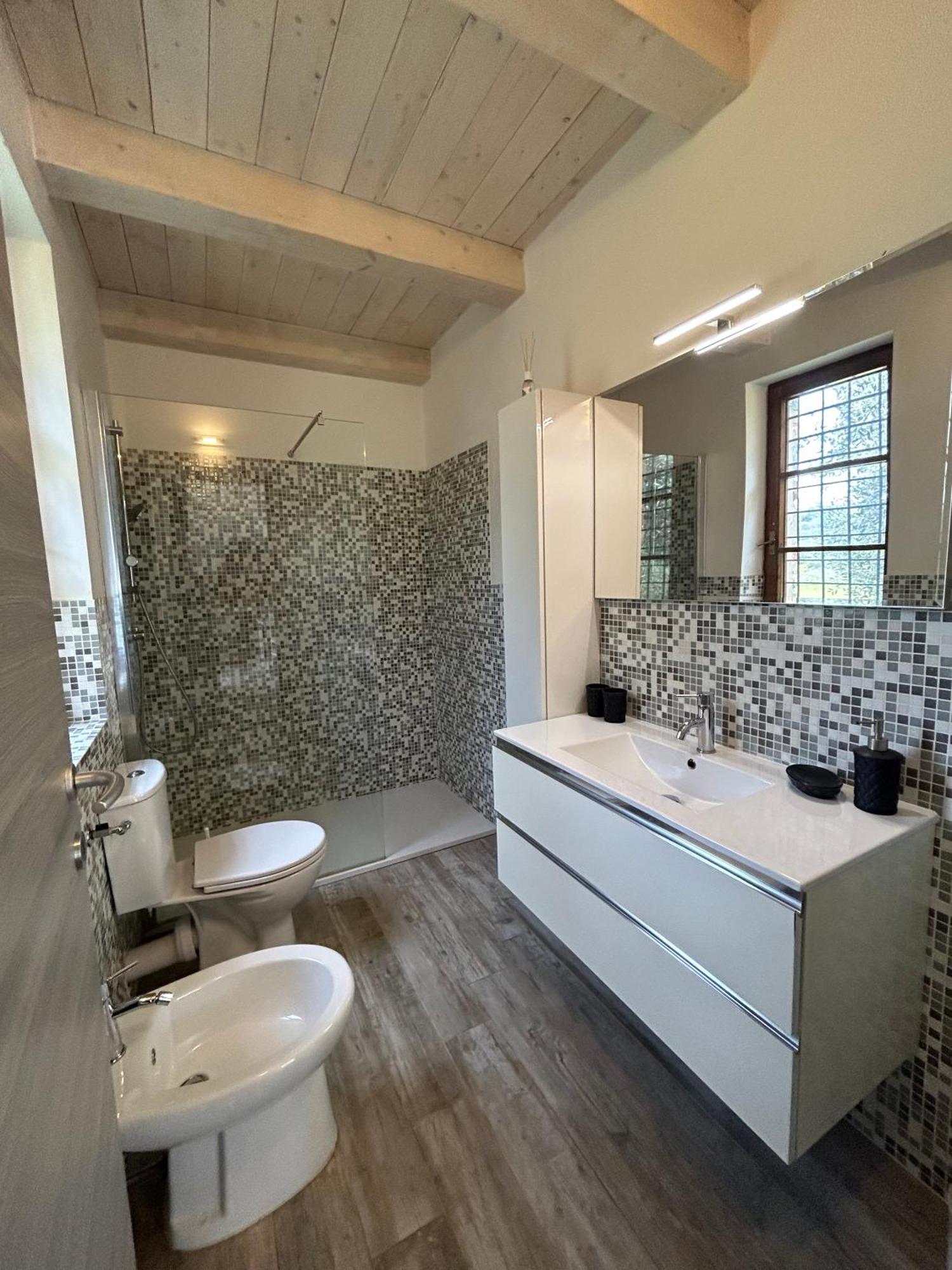 מונטיאנו Agriturismo La Fontaccia מראה חיצוני תמונה