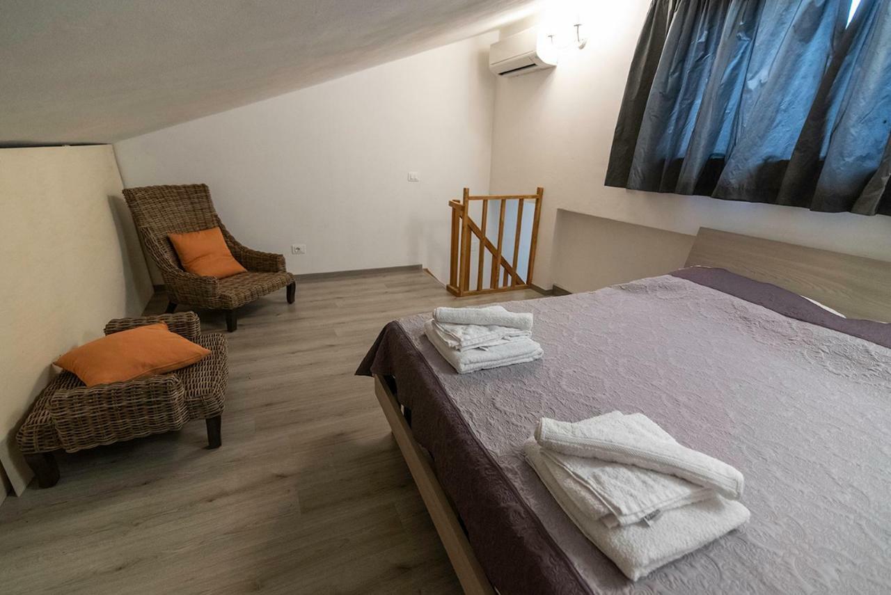מונטיאנו Agriturismo La Fontaccia מראה חיצוני תמונה