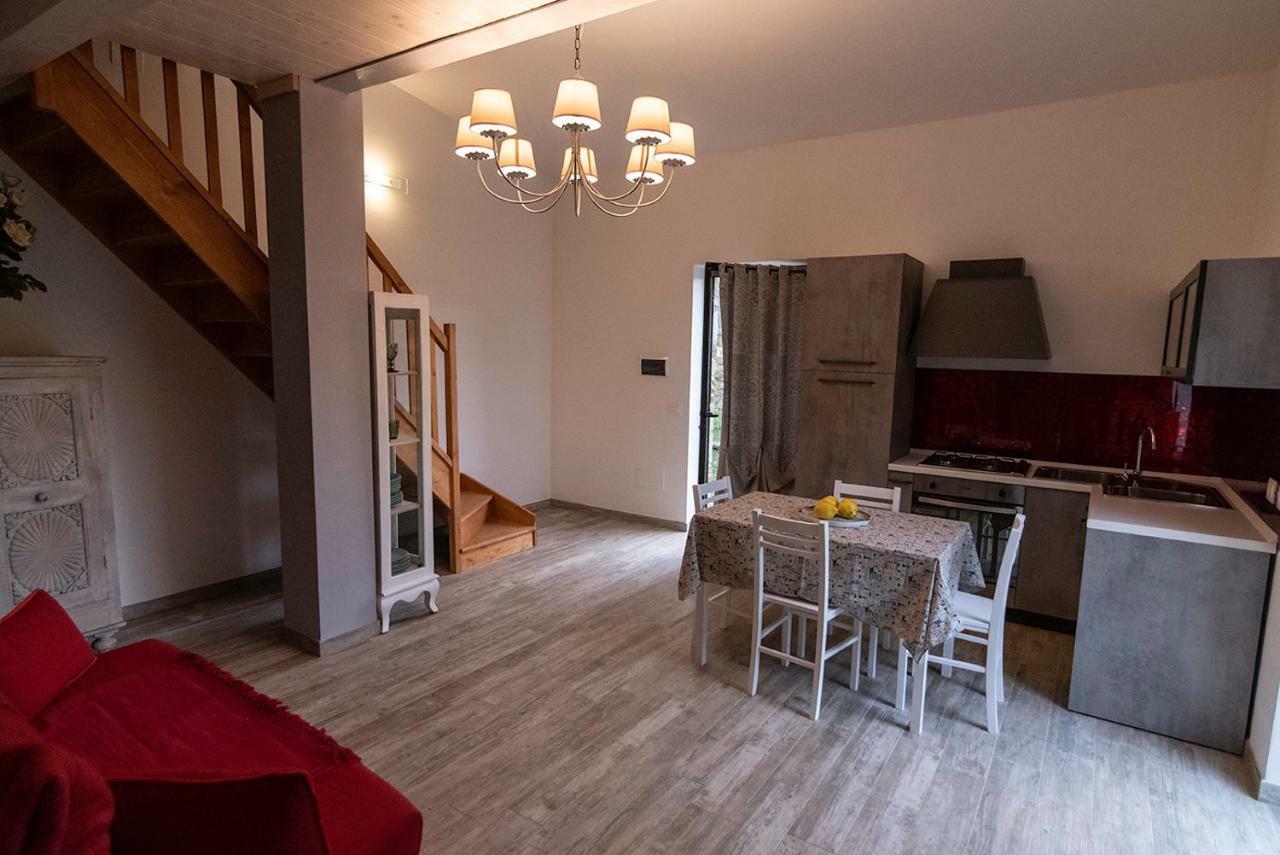 מונטיאנו Agriturismo La Fontaccia מראה חיצוני תמונה